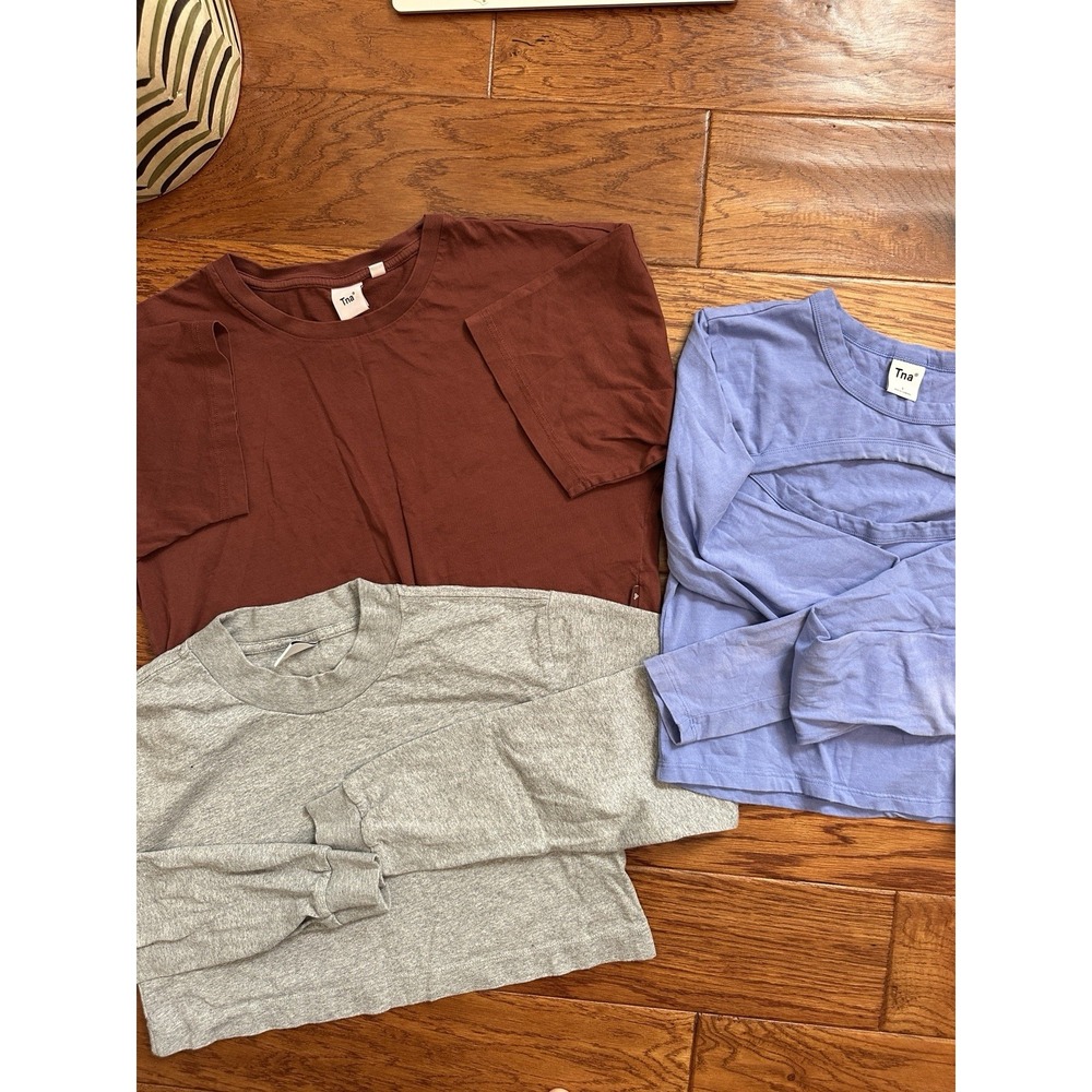 Lot of 3 Aritzia Tna Tops Womens XS S Cropped Long Sleeve T-Shirt Bundle